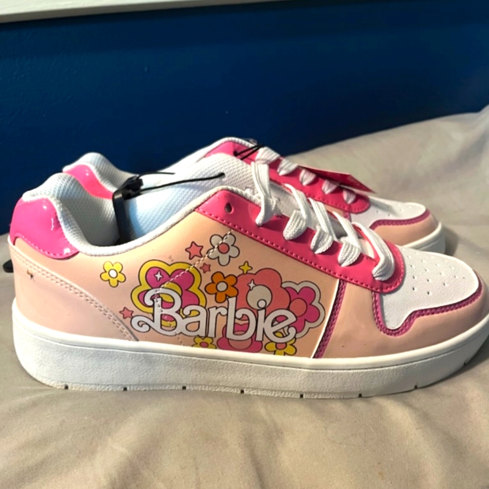 Womens Sneakers